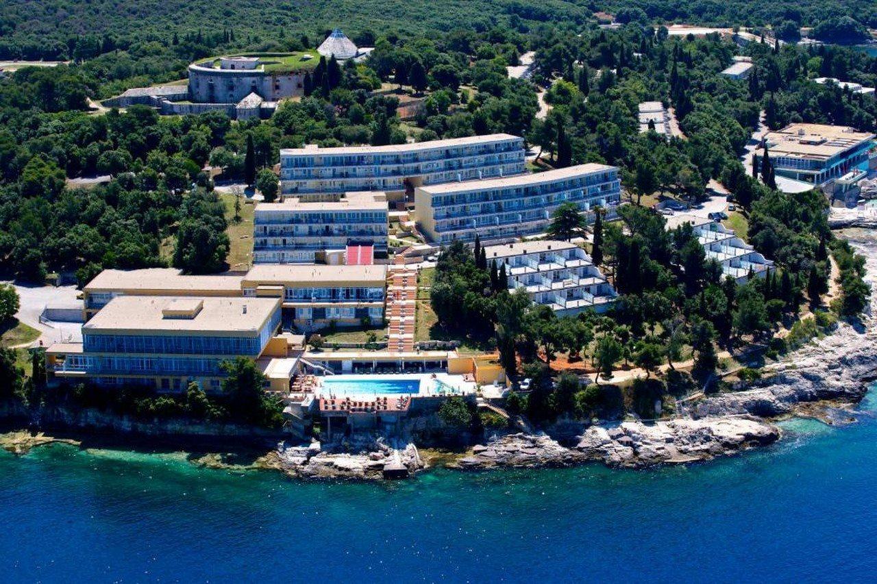 Splendid Resort Pula Exterior photo