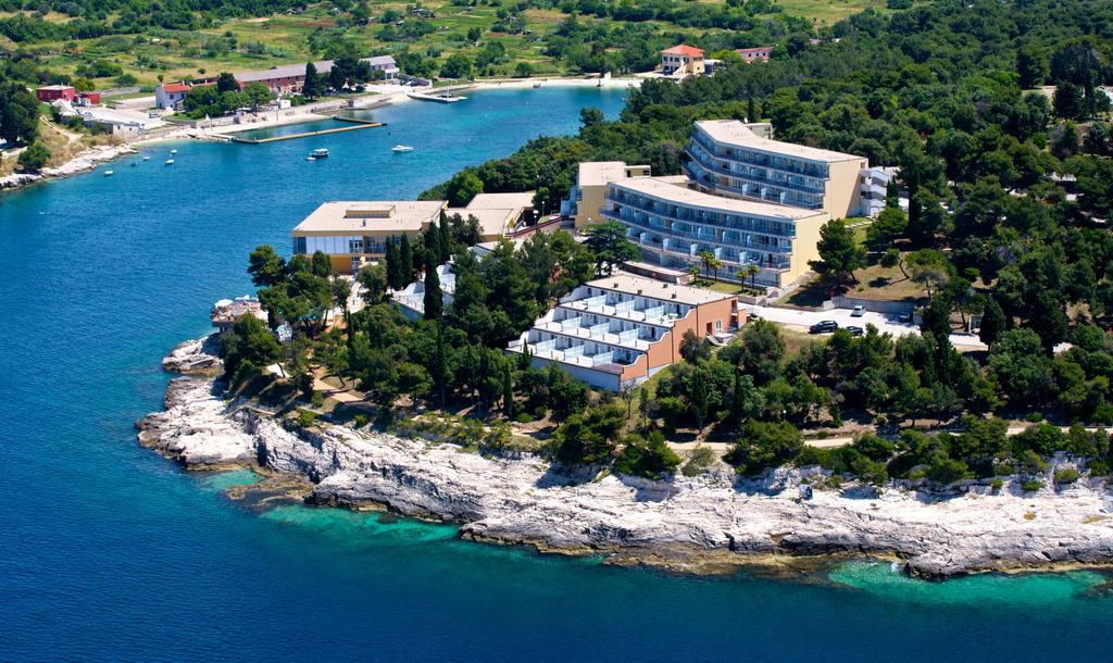 Splendid Resort Pula Exterior photo